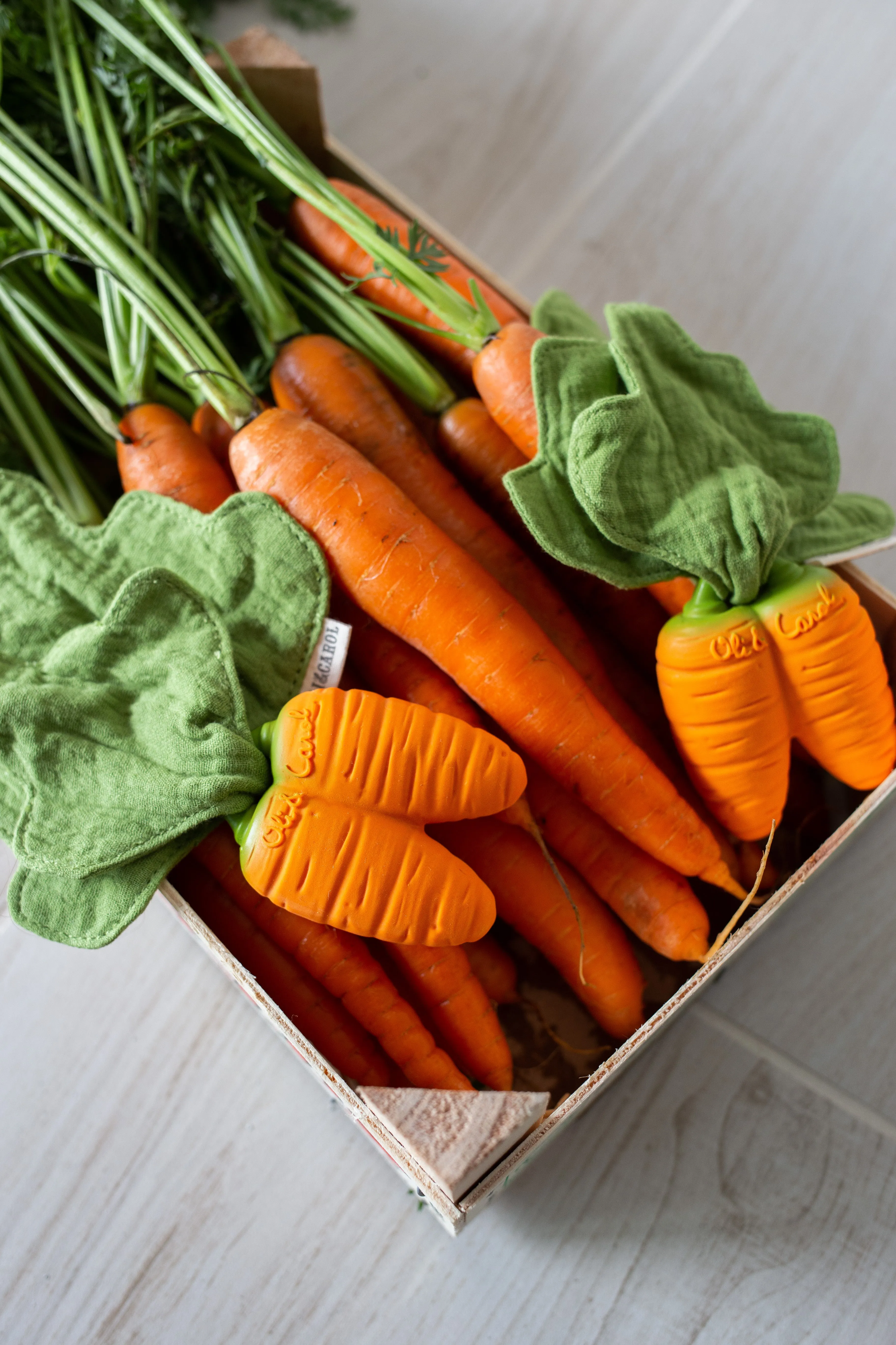Mini Doudou Teether | Cathy The Carrot