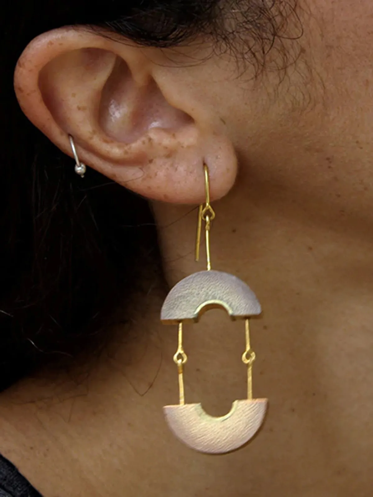 MUSKAAN Gold Double Arc